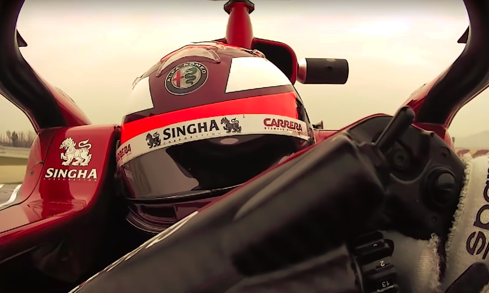 Kimi onnistui erinomaisesti harjoituksissa, kun hän ajoi F1-kauden ensimmäisissä vapaissa harjoituksissa Alfa Romeollaan kuudenneksi.