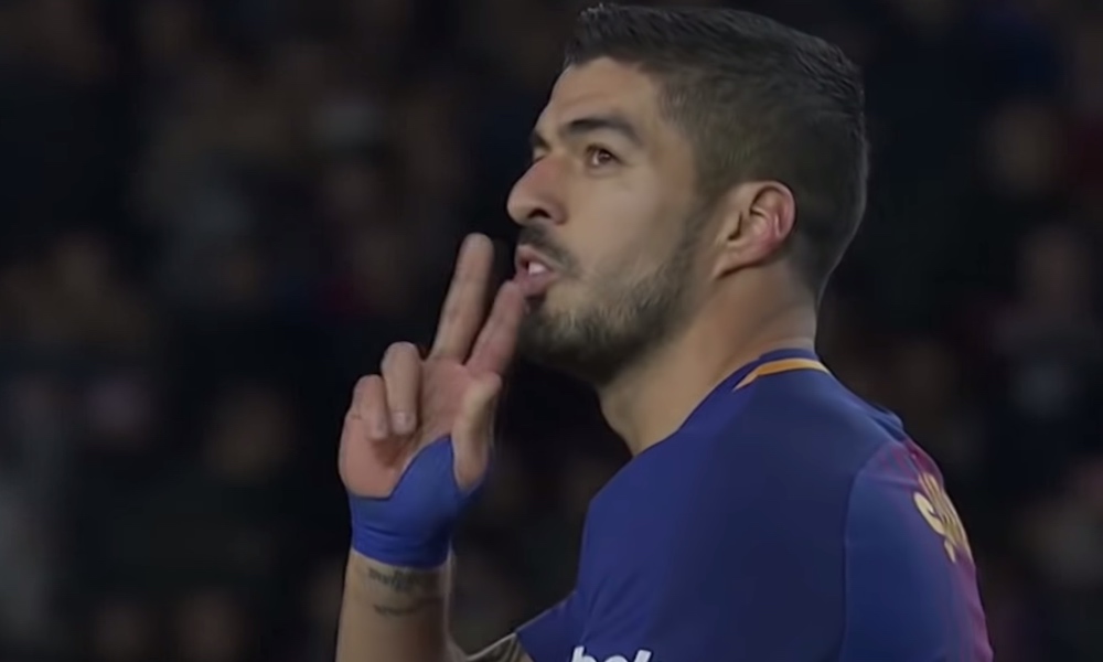 Luis Suarezilta nöyryyttävä harhautus eilisillan Mestarien liigan neljännesvälierien otteluparissa, jossa kohtasivat Barcelona ja Lyon.