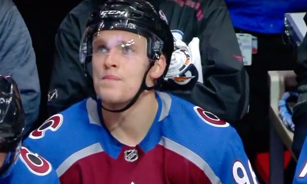 Joe Sakic otti kantaa Mikko Rantasen jatkoon ja paljasti suomalaistähden sanelevan sopimuksen pituuden.