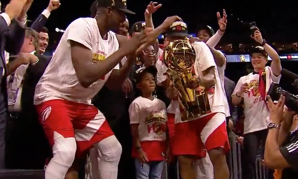 Toronto Raptors voitti NBA-mestaruuden, kun kuudennessa ottelussa kaatui kaksi vuotta mestaruuden nimiinsä vienyt Golden State Warriors lukemin 114-110.