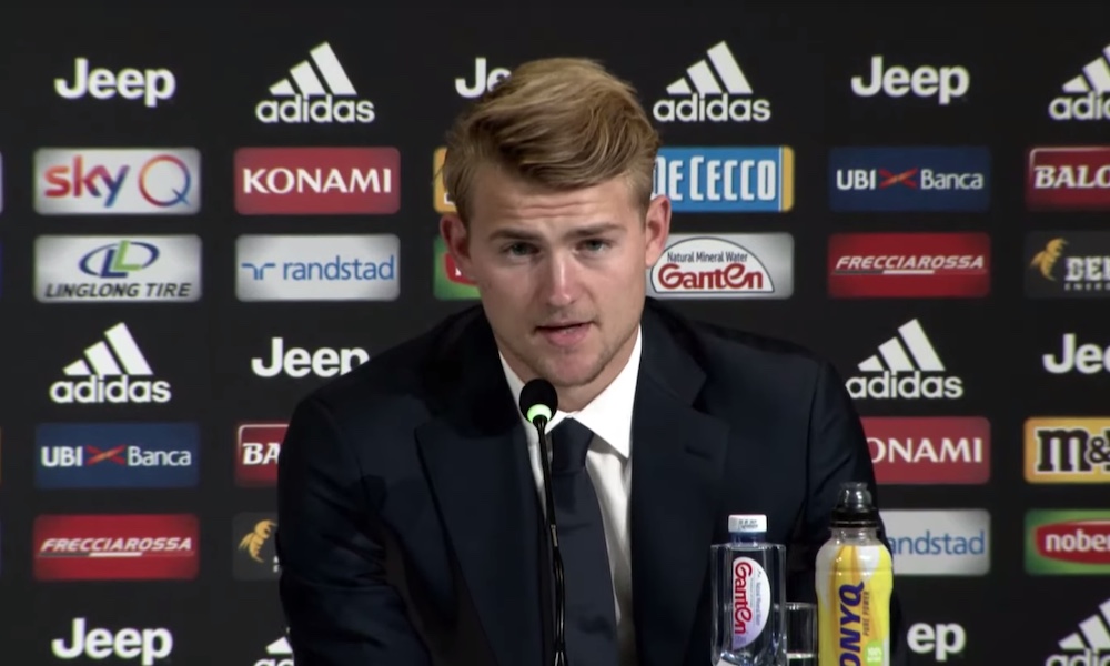 Toppari Matthijs de Ligt paljasti, miksi valitsi Juventuksen, eikä muita suurseuroja entisen seuransa Ajaxin TV:n haastattelussa.
