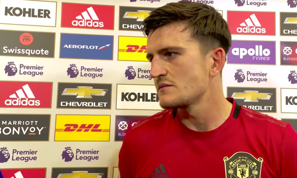 Harry Maguire jätti 100 000 euroa viikossa pöytään siirtyäkseen Manchester Cityn sijaan paikallisvastustaja Manchester Unitediin.