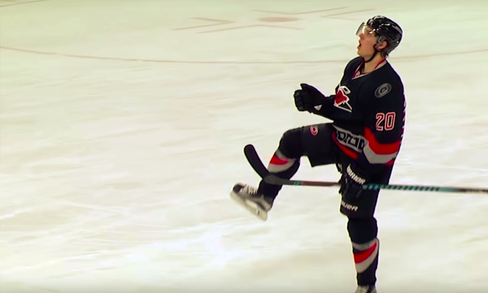 Sebastian Aho paljasti, miksi allekirjoitti offer sheetin Montreal Canadiensin kanssa.