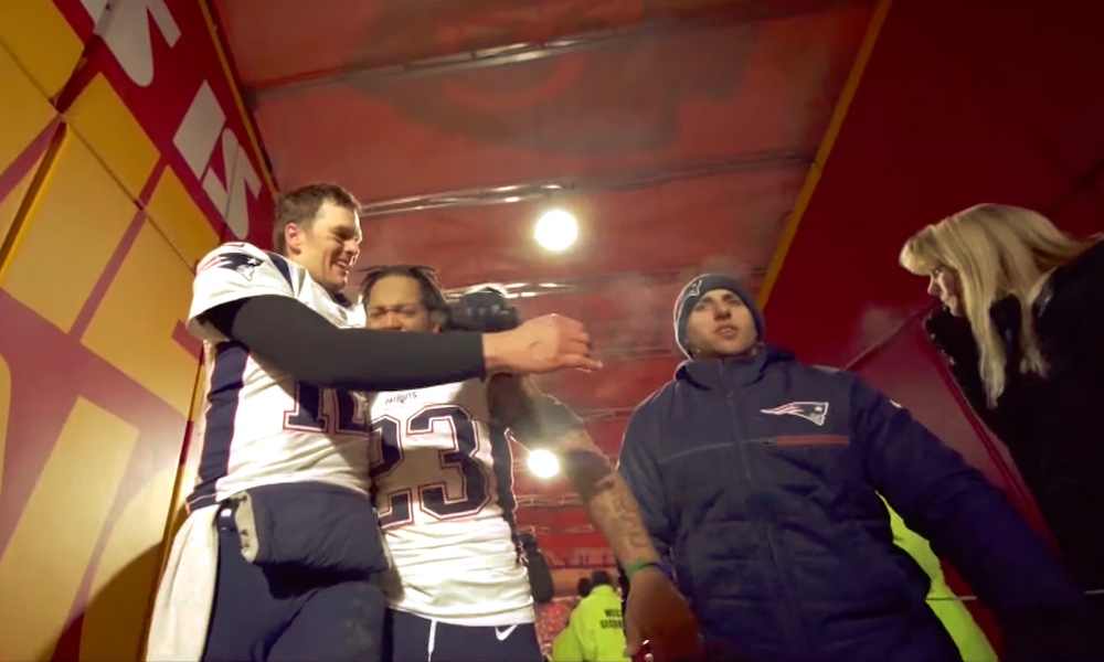 Tom Brady jatkaa uraansa ainakin kolme kautta: hän solmi New England Patriotsin kanssa jatkosopimuksen.